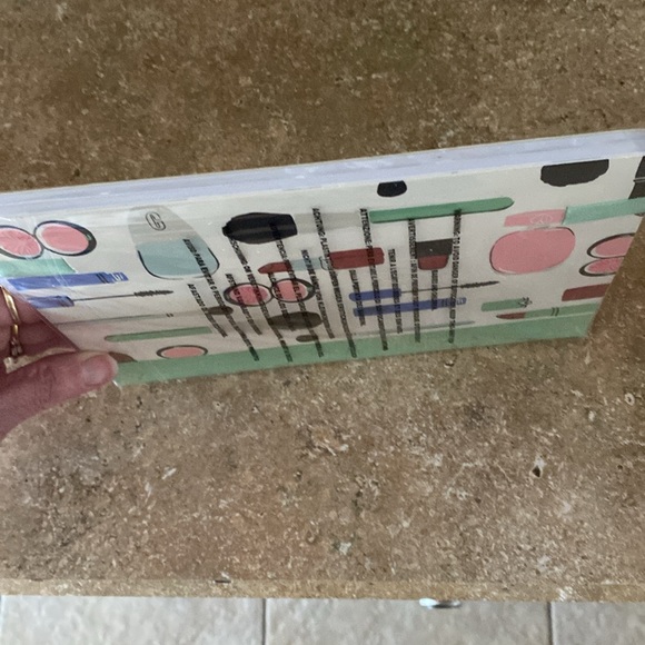 Clinique Kate Spade Journal.  New wrapped. - Picture 3 of 5